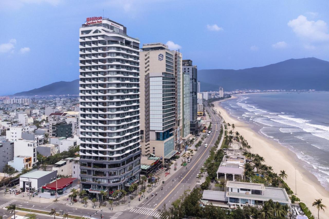 Hilton Garden Отель