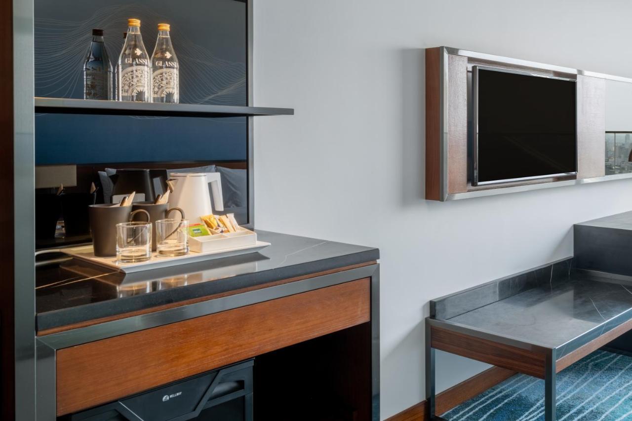 Отель Hilton Garden 4*